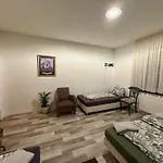 בית הארחה My Apartments&rooms 04